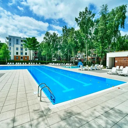 Naku Apartament Apartman *